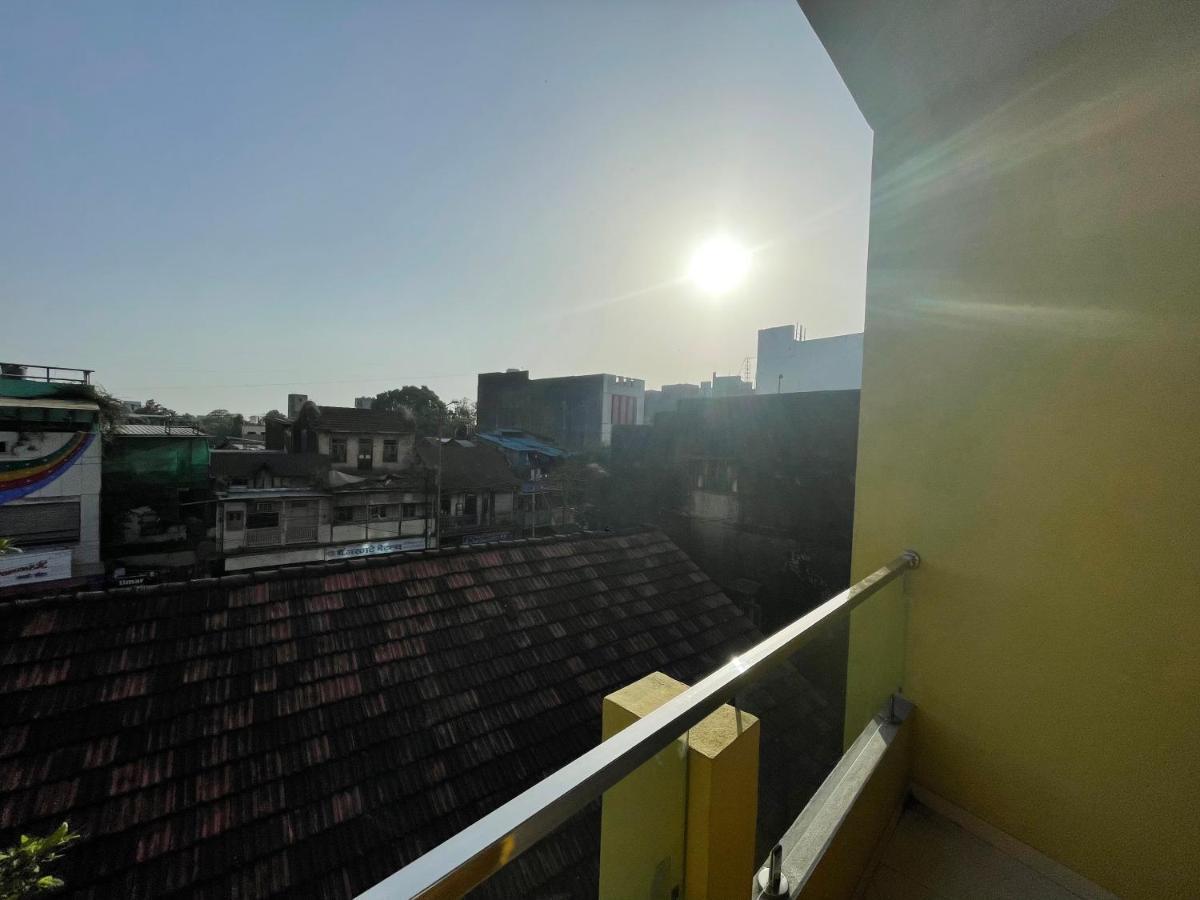 Shree Sadguru Krupa Yatri Niwas Βίλα Kolhapur Εξωτερικό φωτογραφία